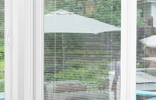 Built-In Blinds Operator